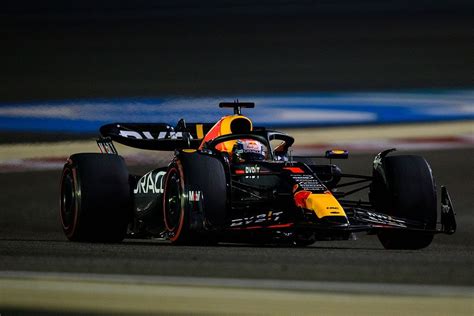 F1 qualifying results: Verstappen takes Bahrain GP pole.